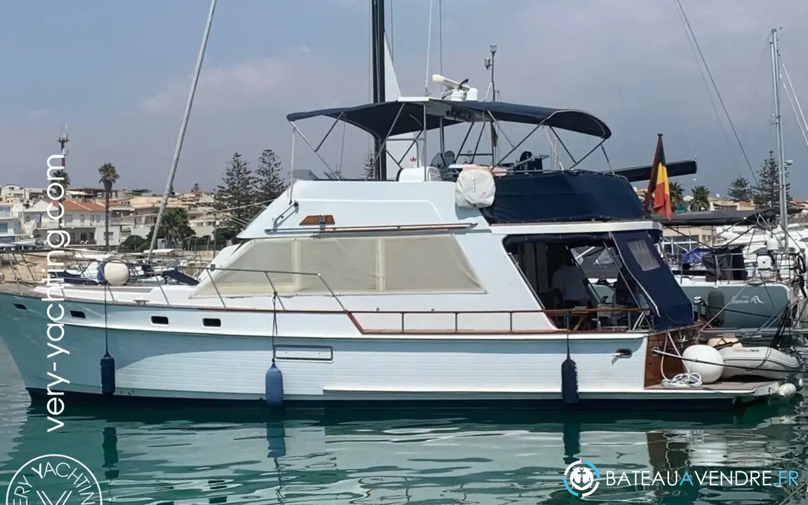 slider 0 Konghalvorsen Island Gipsy 44 Motor Yacht