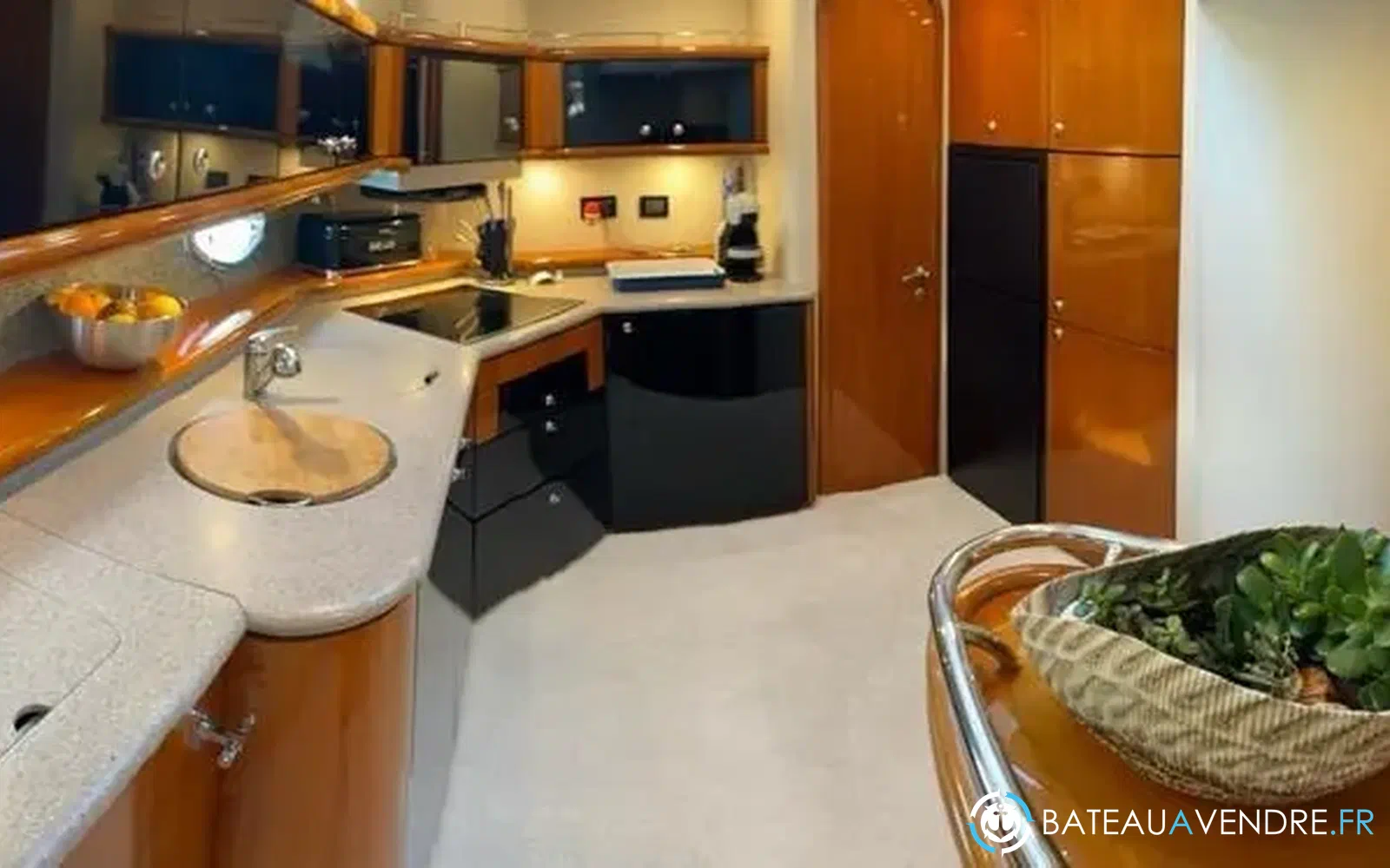 slider 11 Sunseeker Manhattan 62