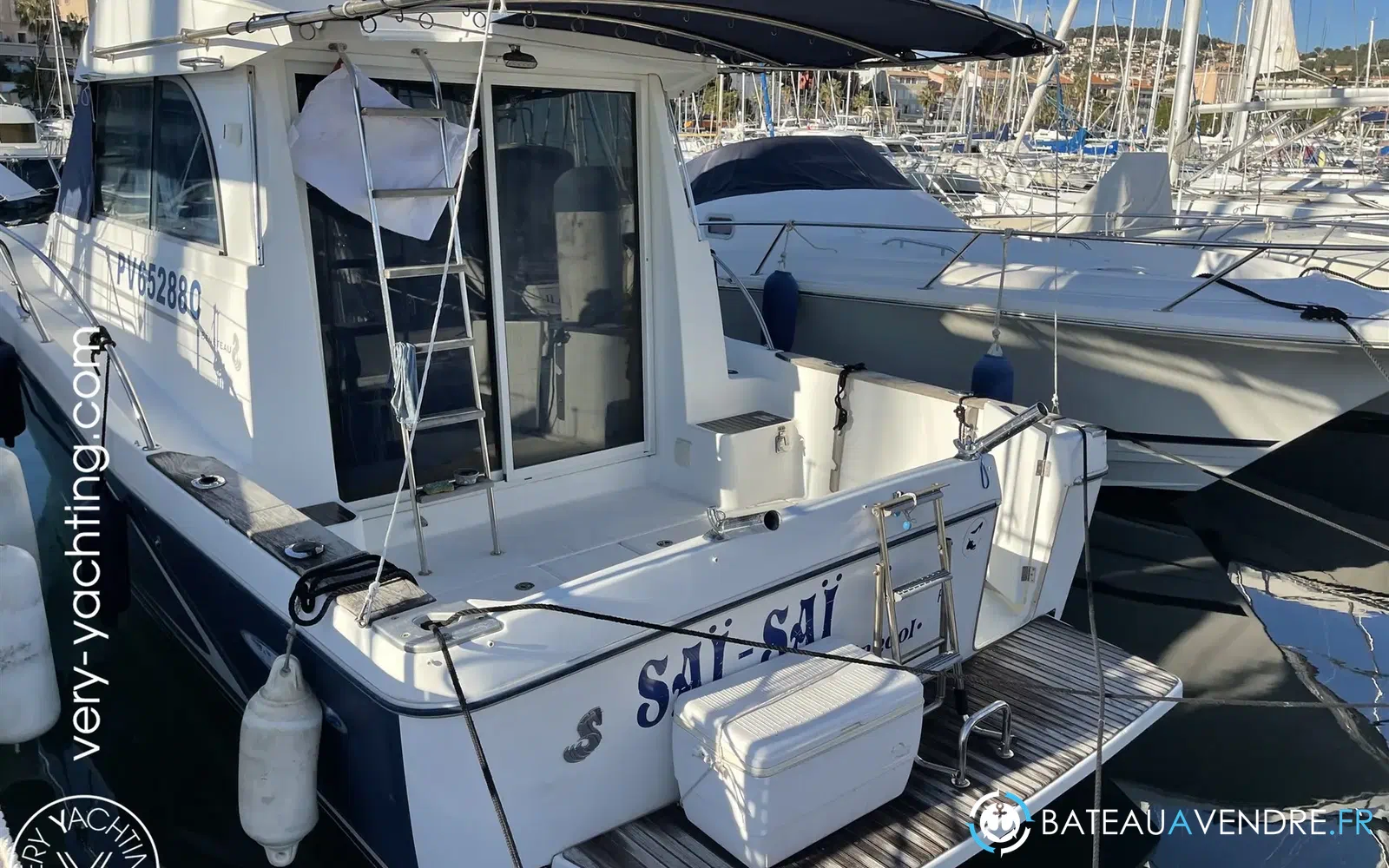 slider 2 Beneteau Antares Serie 9