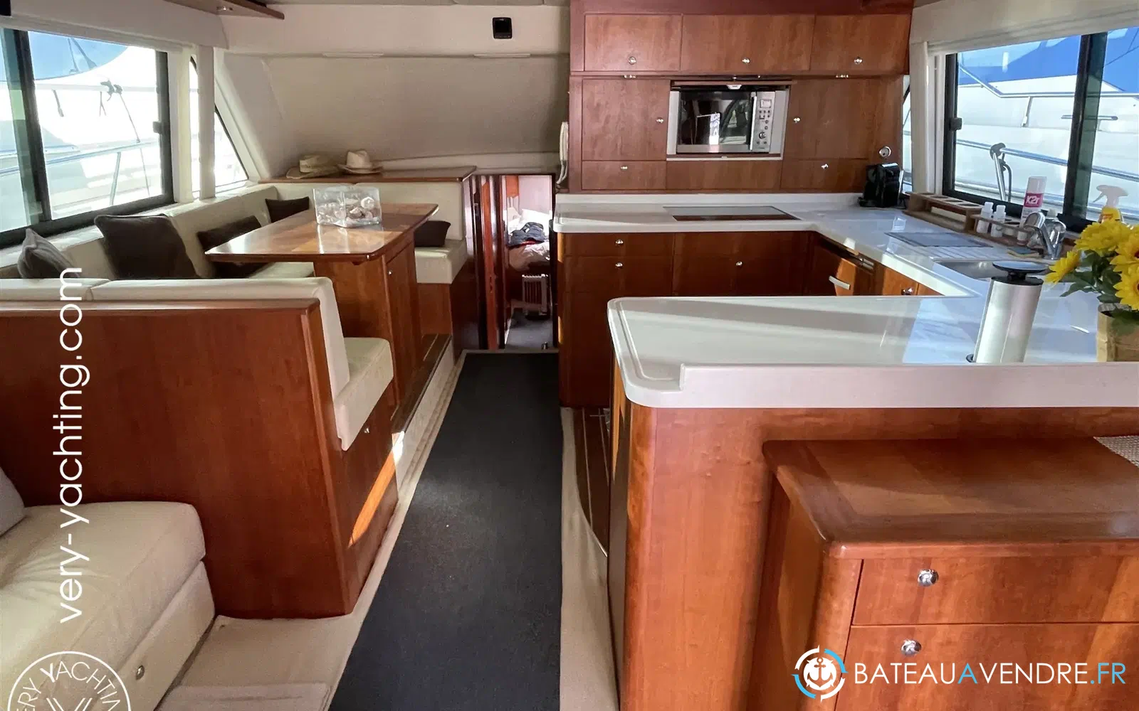 slider 11 Riviera 58 Open Flybridge