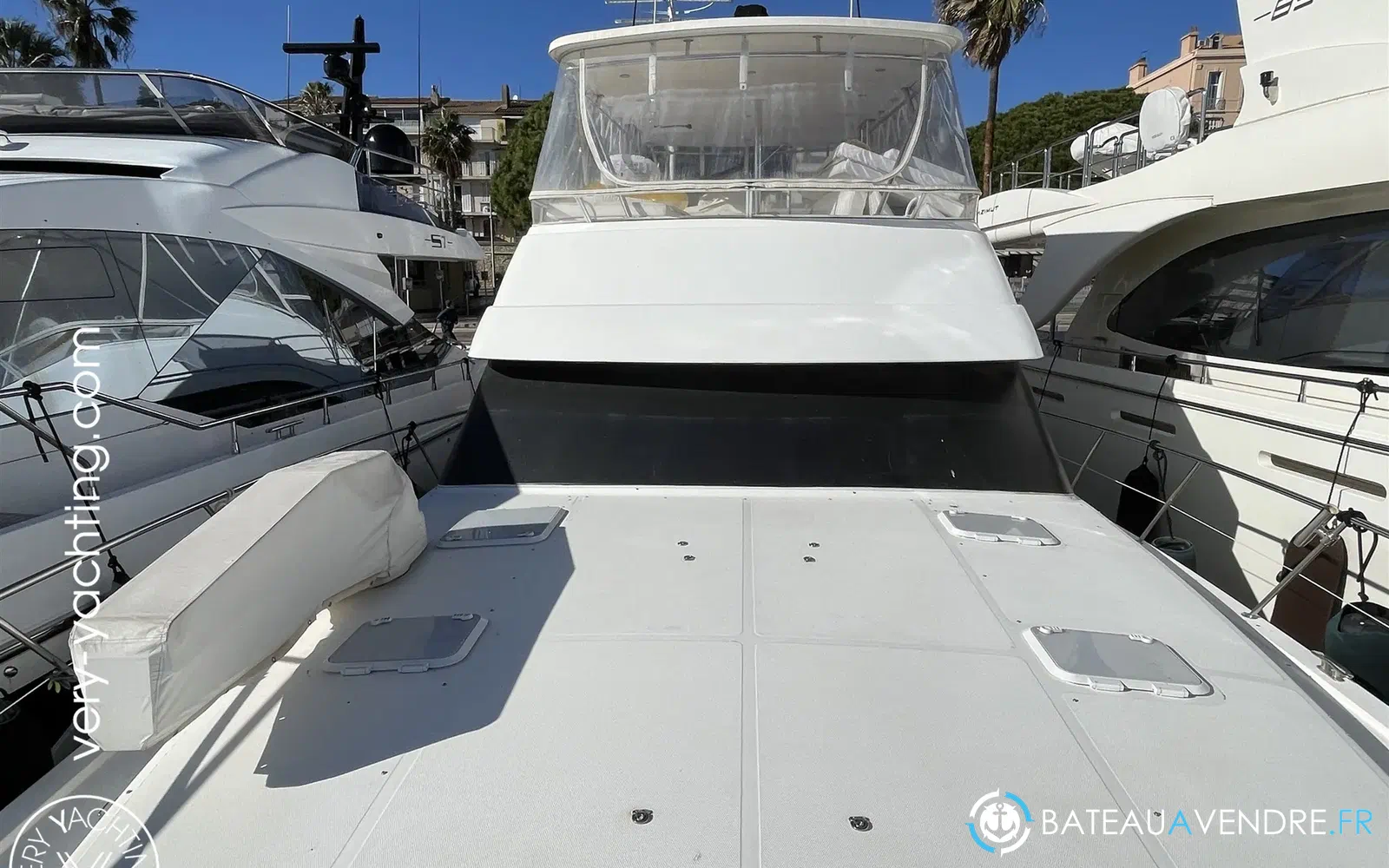 slider 4 Riviera 58 Open Flybridge