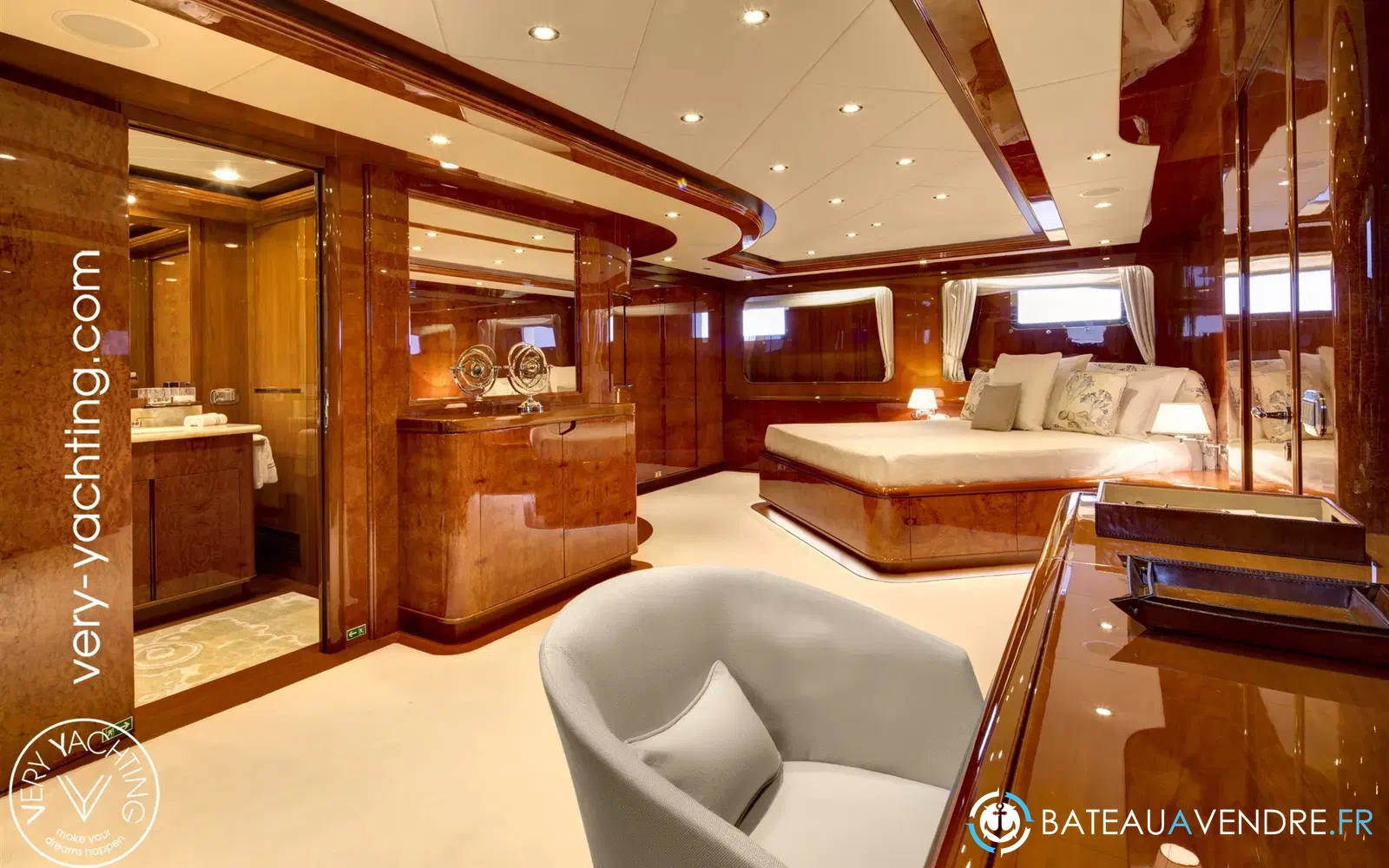 slider 9 Eurocraft Explorateur 44
