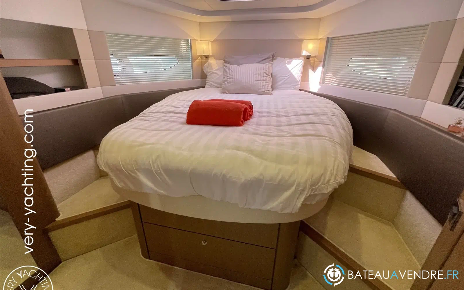 slider 14 Beneteau Gran Turismo 49