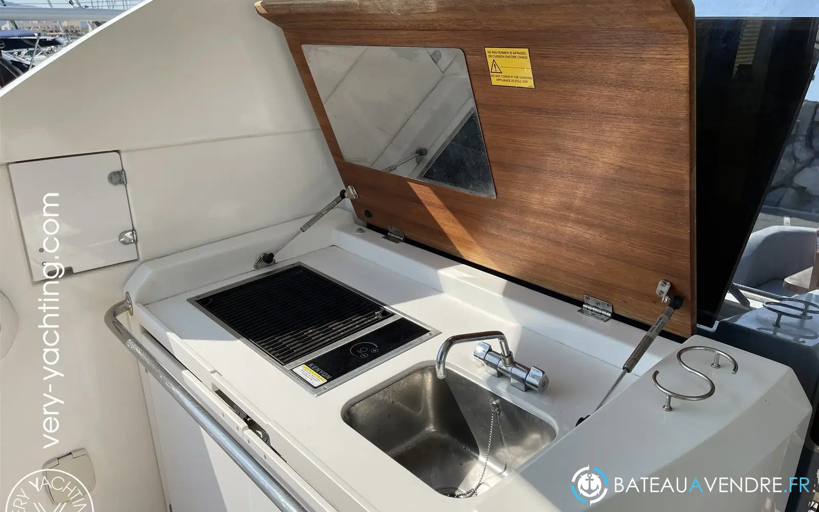 slider 5 Beneteau Gran Turismo 49
