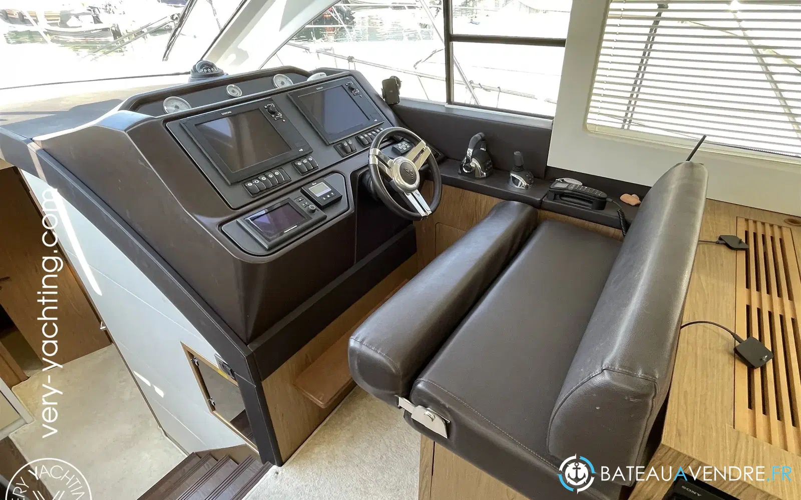 slider 7 Beneteau Gran Turismo 49