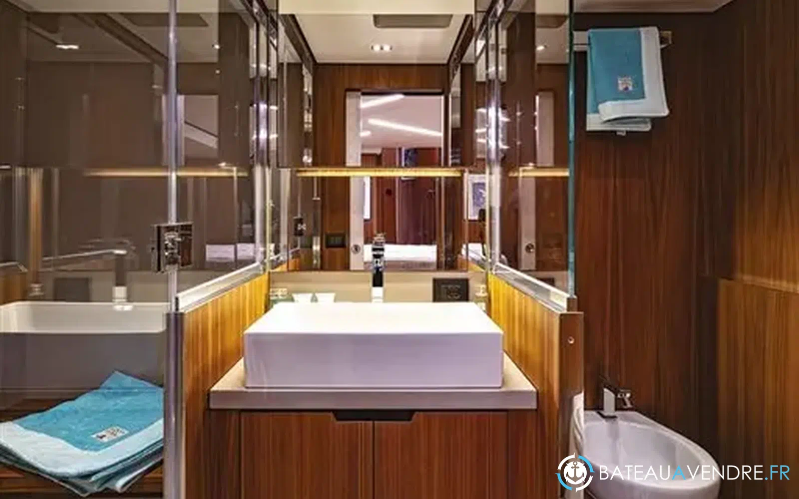 slider 9 Franchini Yachts Mia 63