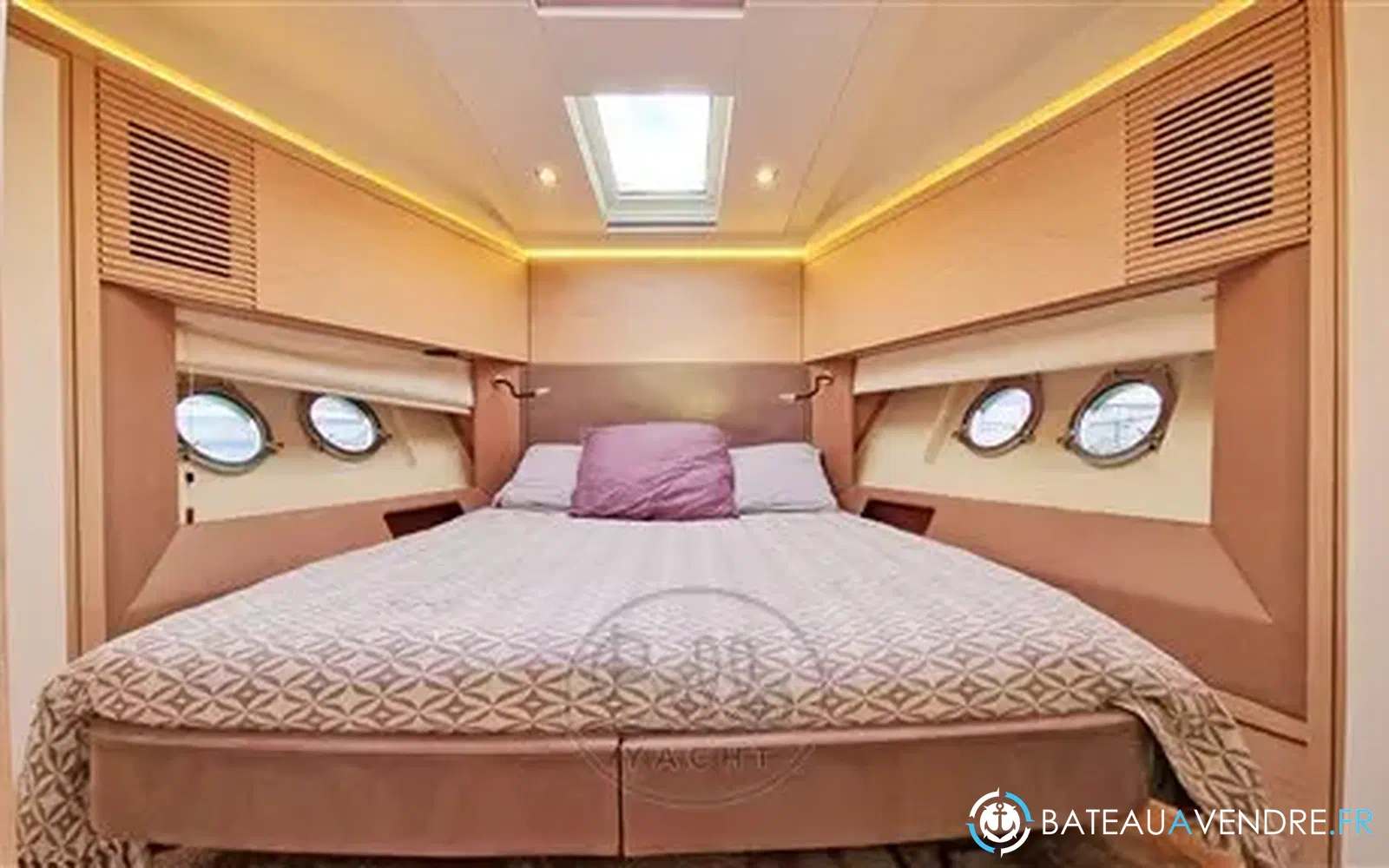 slider 19 Beneteau Monte Carlo 5