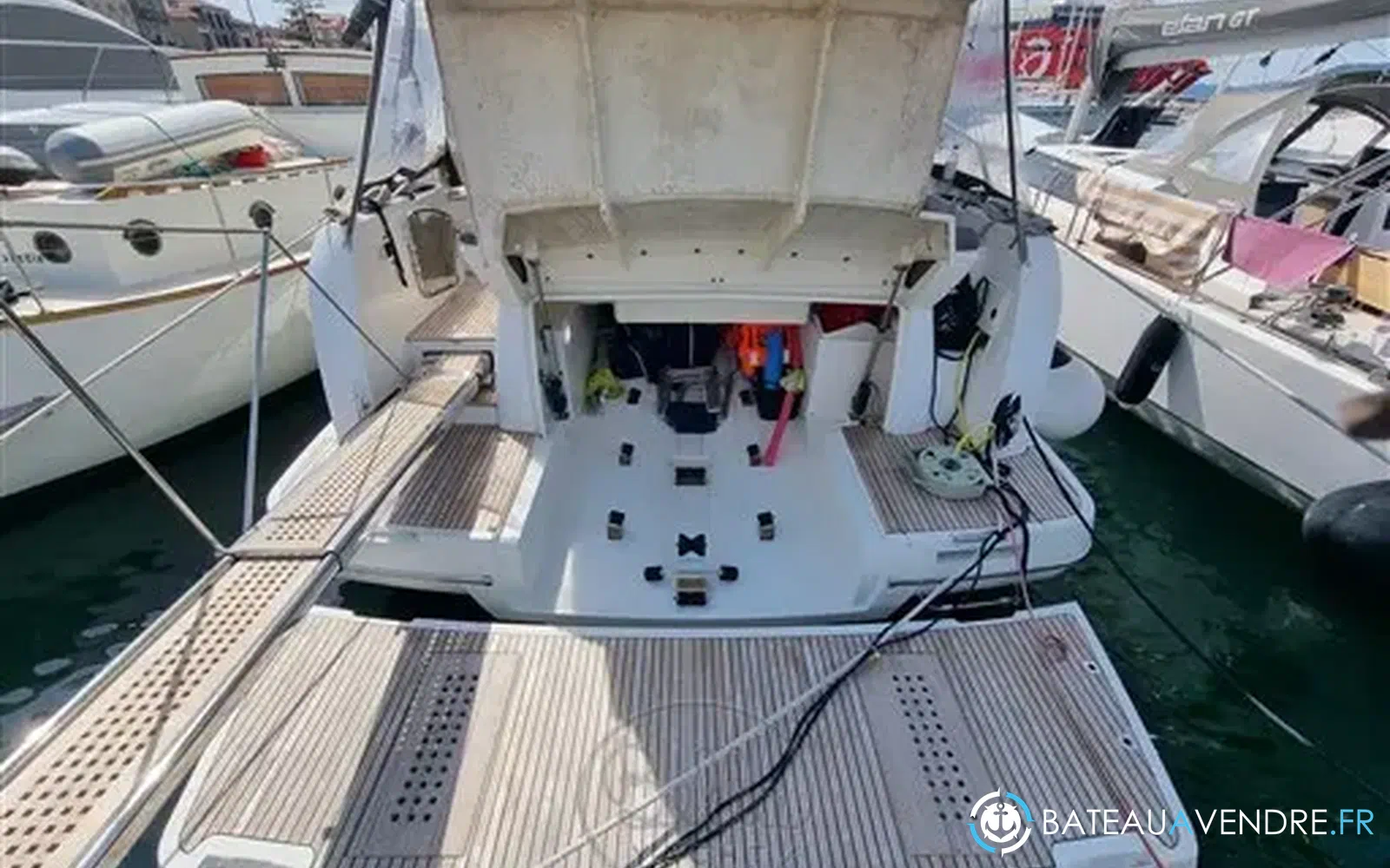 slider 21 Jeanneau Prestige 500 Fly