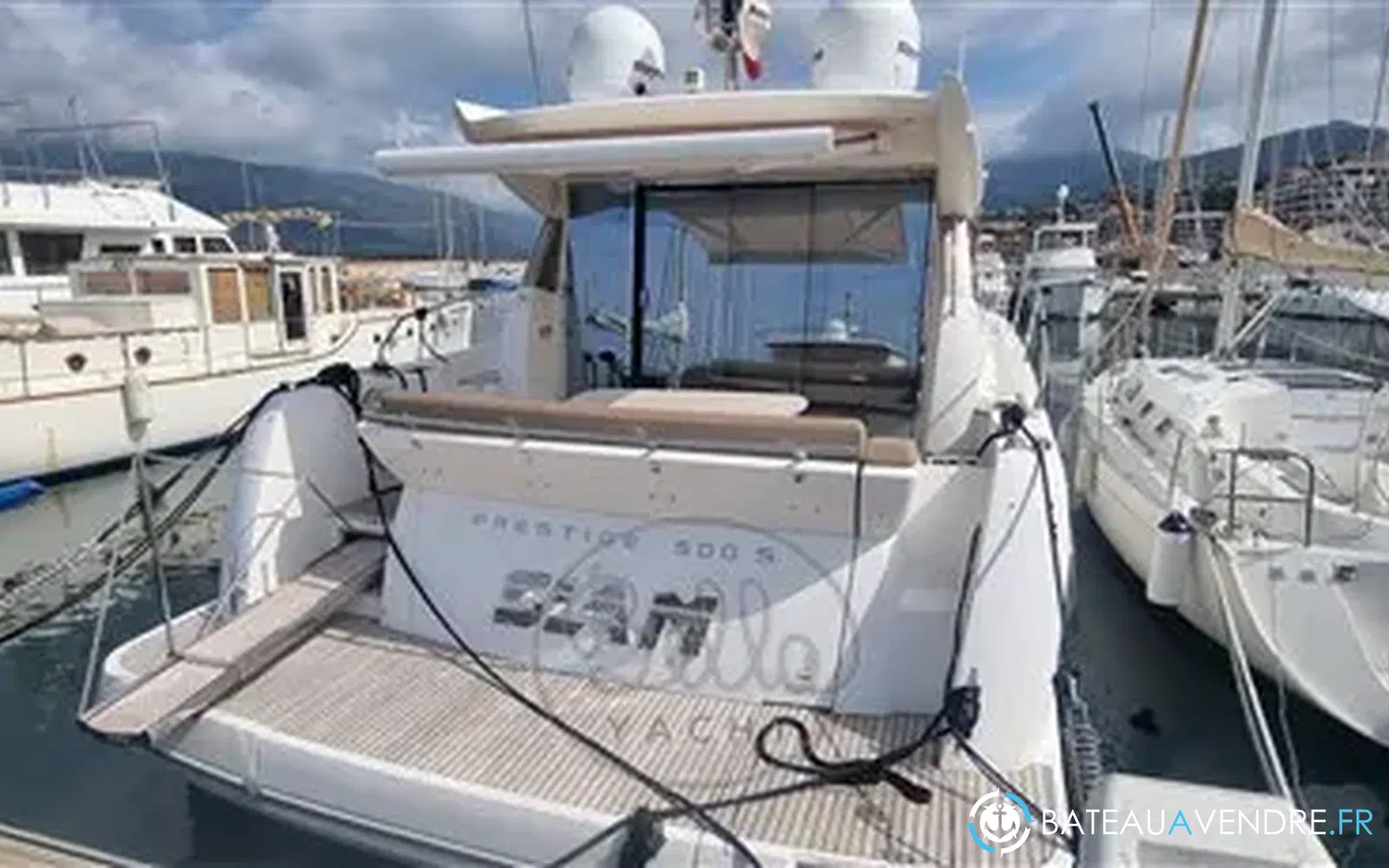 slider 17 Prestige Yachts 500 S