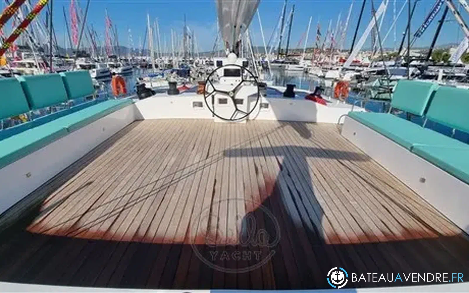 slider 3 Squalt Marine International CK70