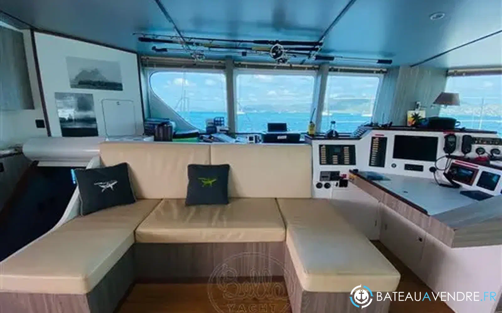 slider 5 Squalt Marine International CK64