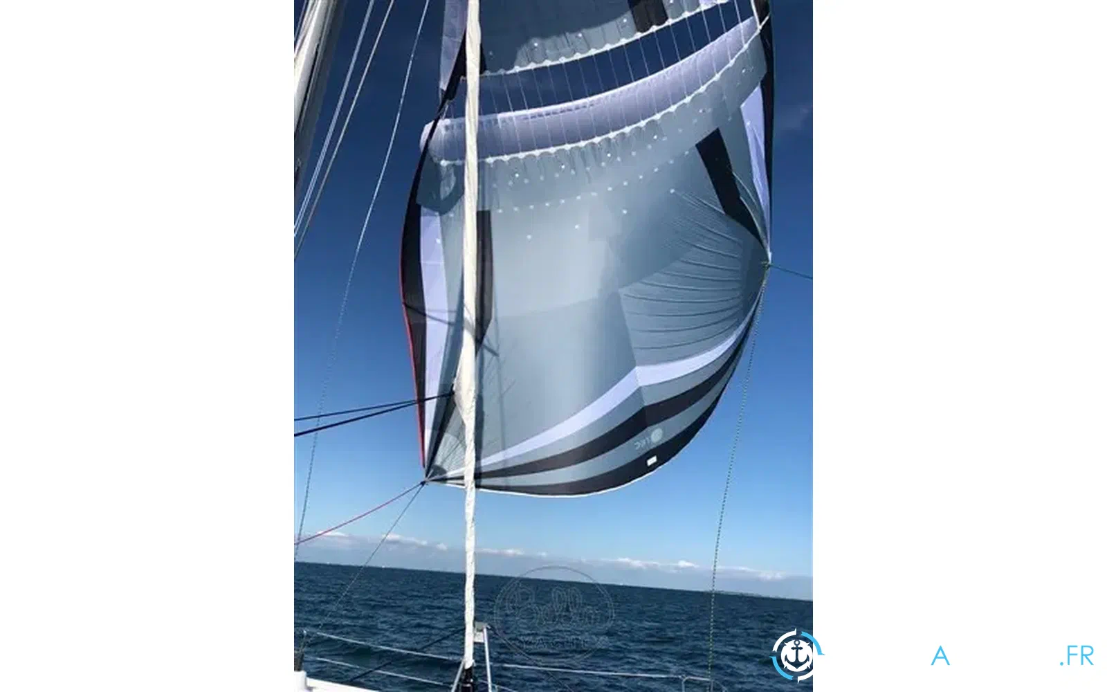 slider 17 Lagoon 450 Sport Top
