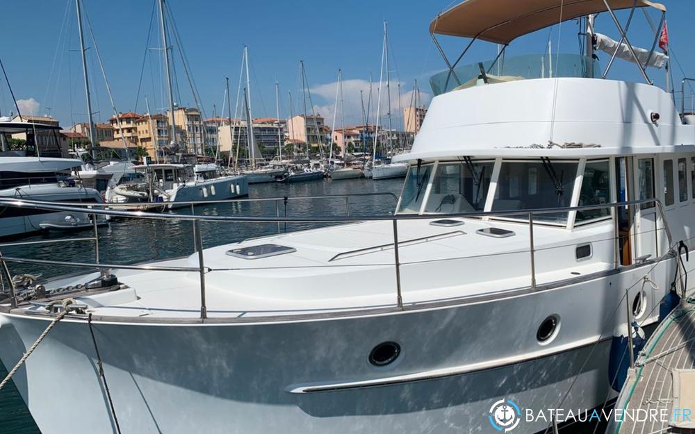 Beneteau Swift Trawler 42  photo 2