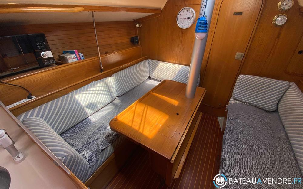 Beneteau Oceanis 350 photo 2