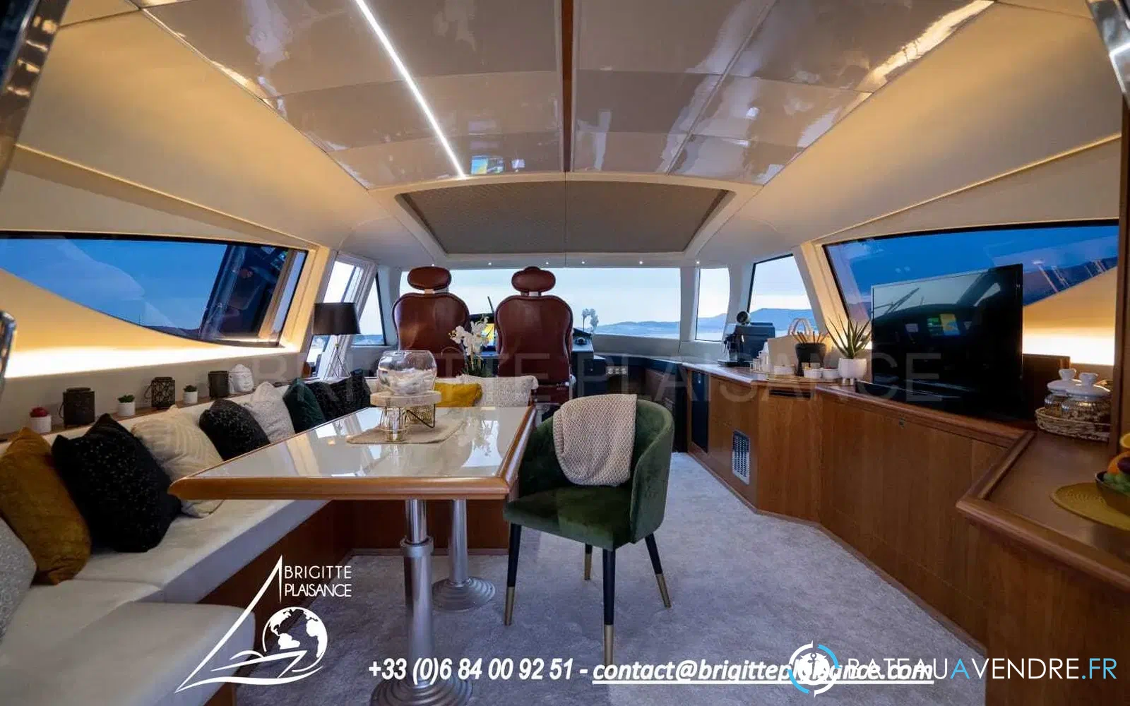 slider 11 Fashion Yachts Fashion 68