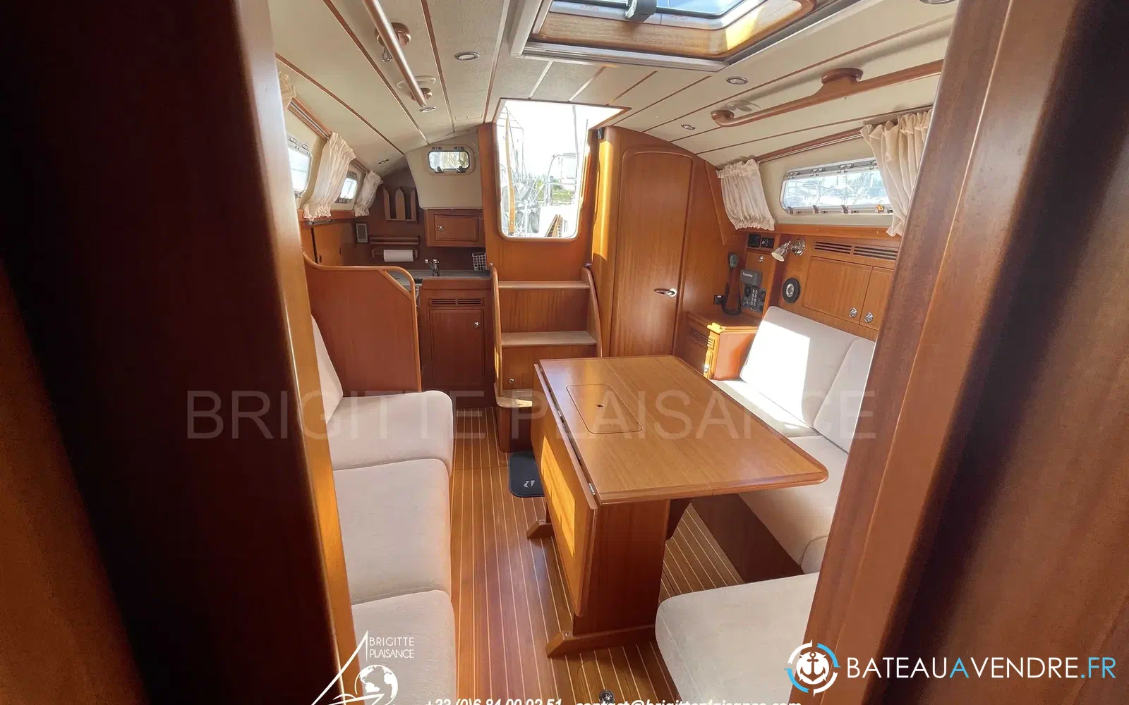 slider 5 Hallberg Rassy 310