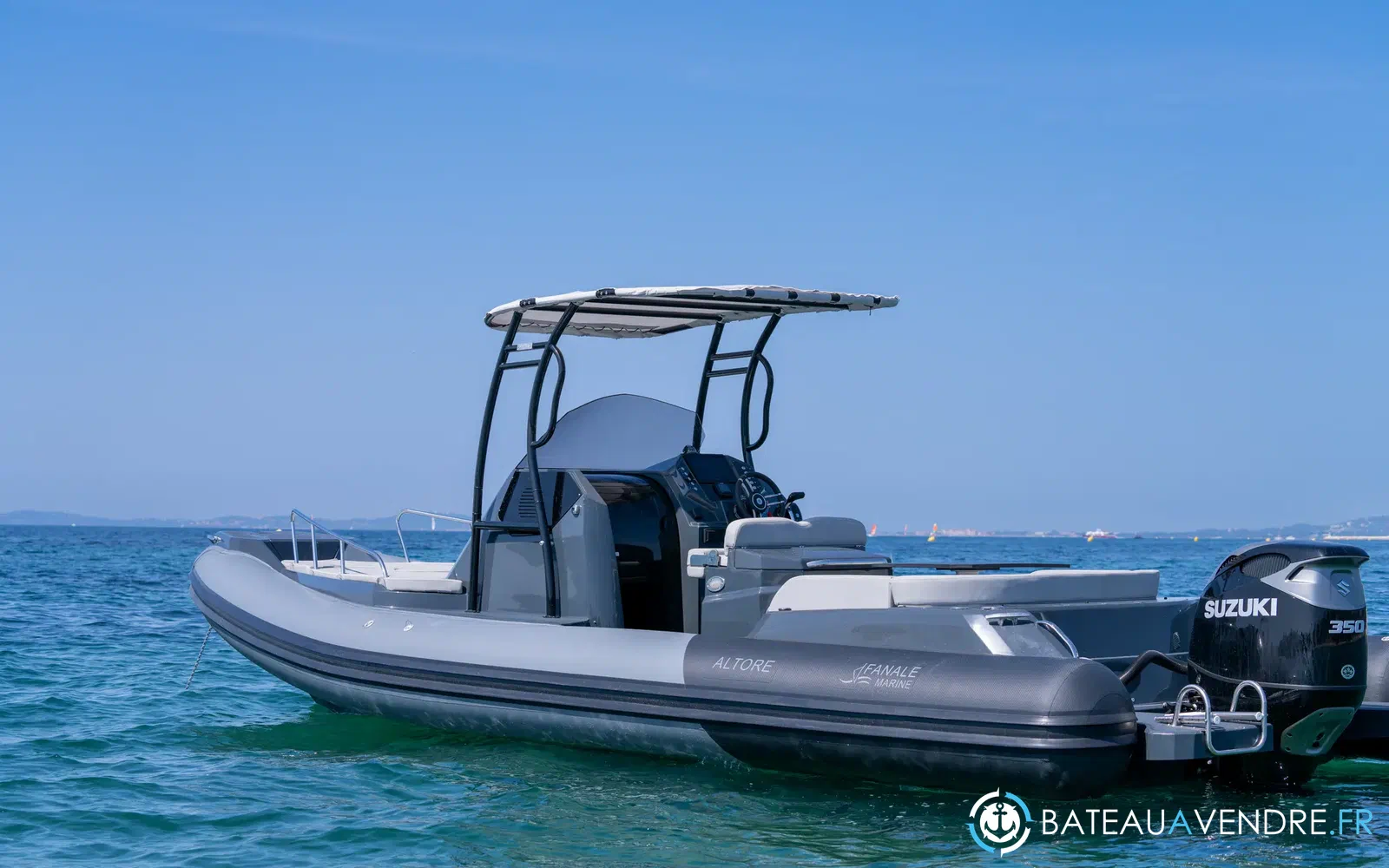 slider 3 Fanale Altore 900 Cabine
