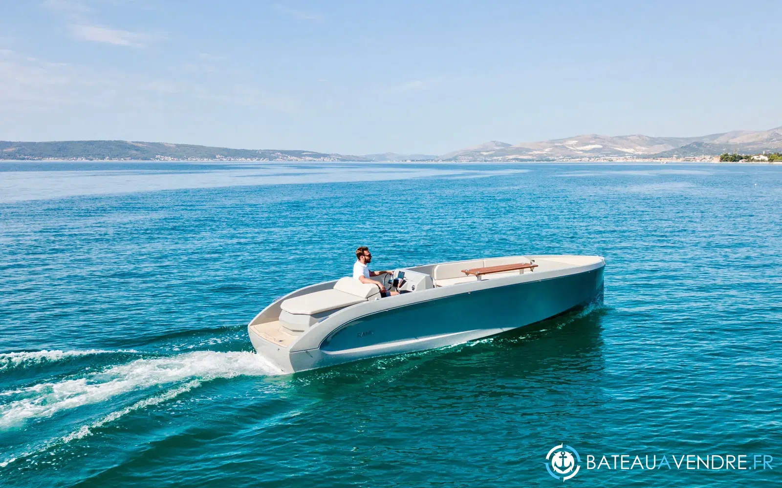 slider 1 Rand Boats Mana 23