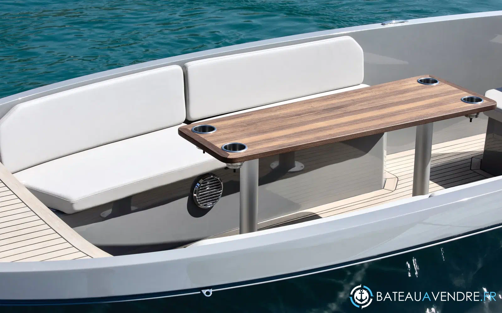 slider 6 Rand Boats Mana 23
