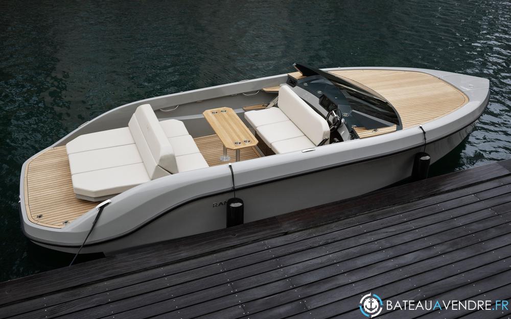 Rand Boats Spirit 25 photo de présentation