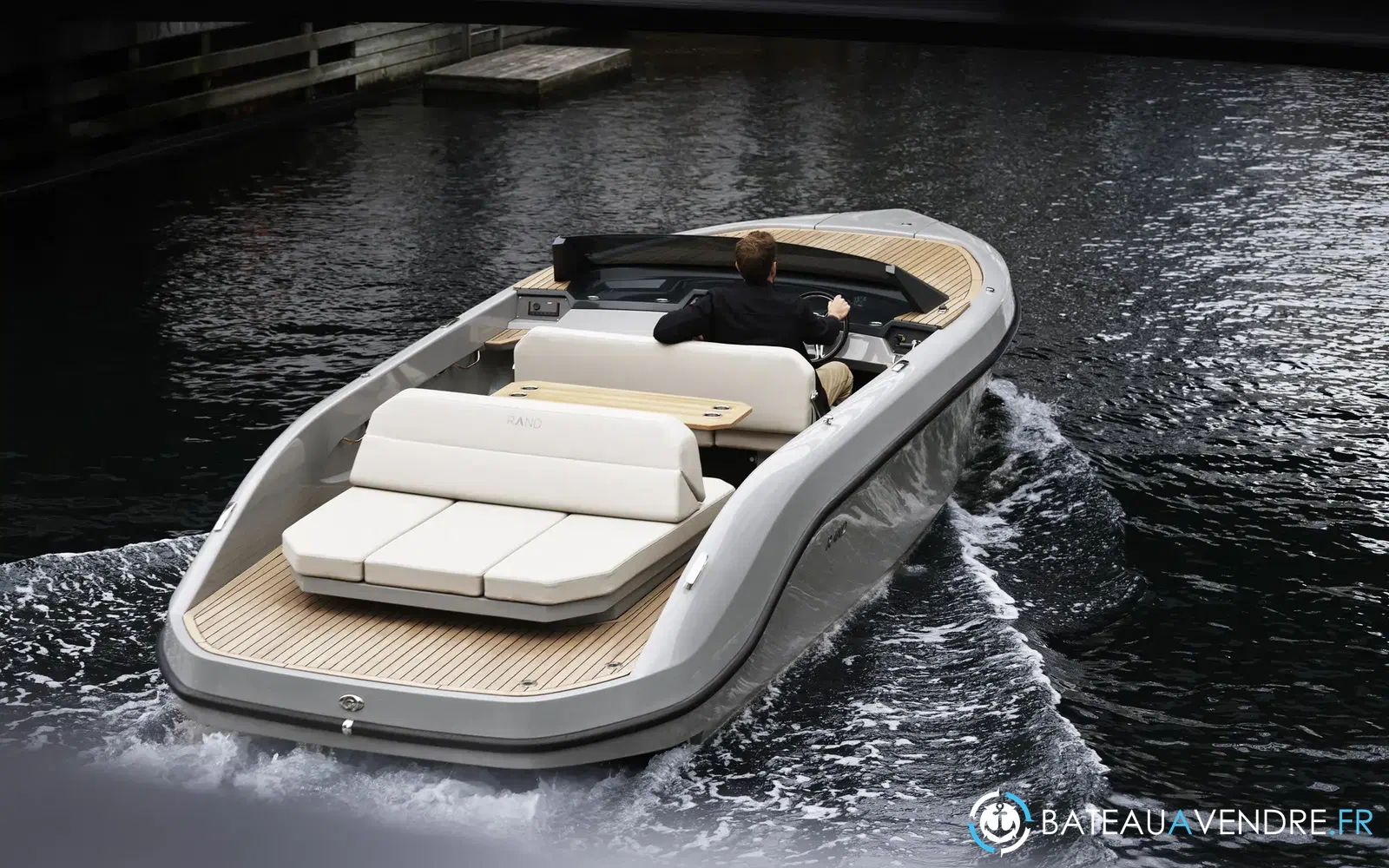slider 2 Rand Boats Spirit 25