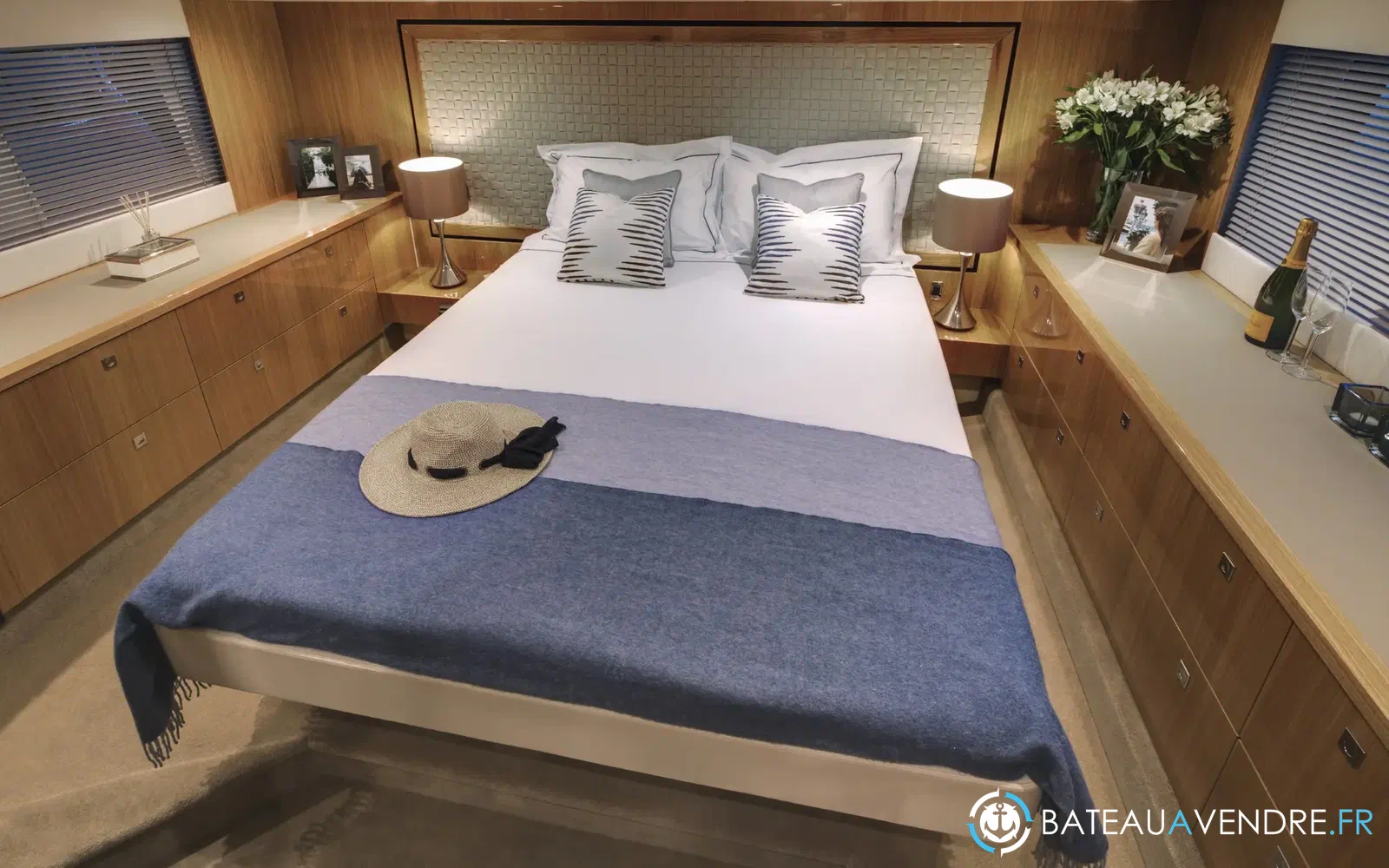 slider 13 Fairline Squadron 50