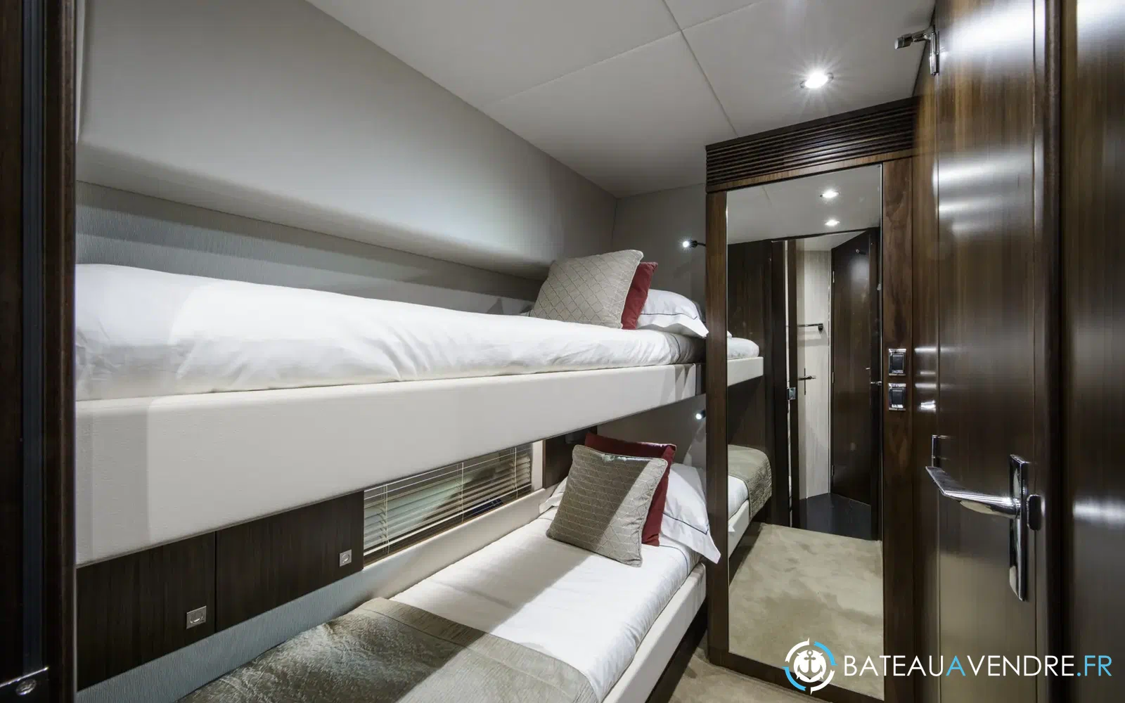 slider 15 Fairline Squadron 50