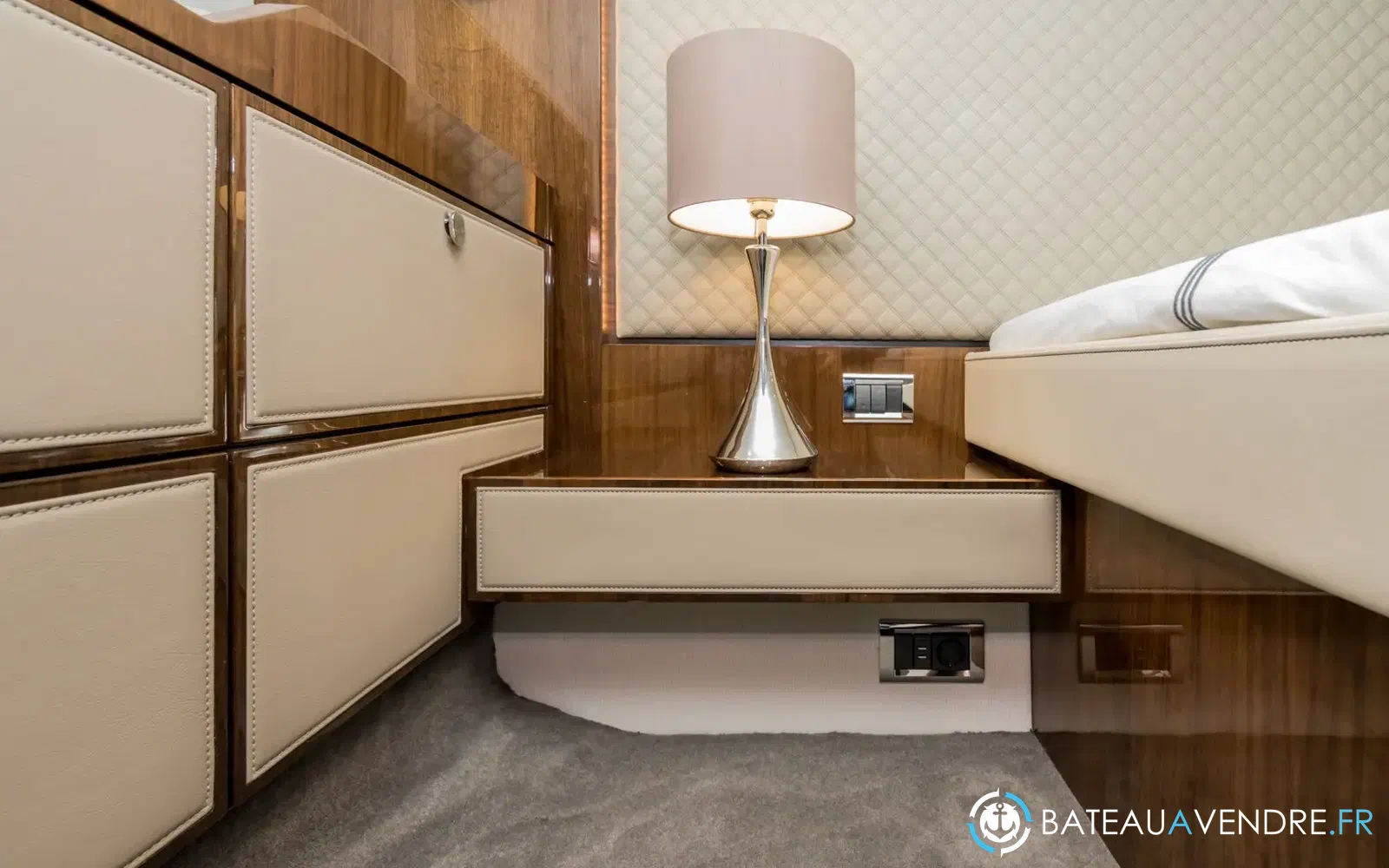 slider 16 Fairline Squadron 50