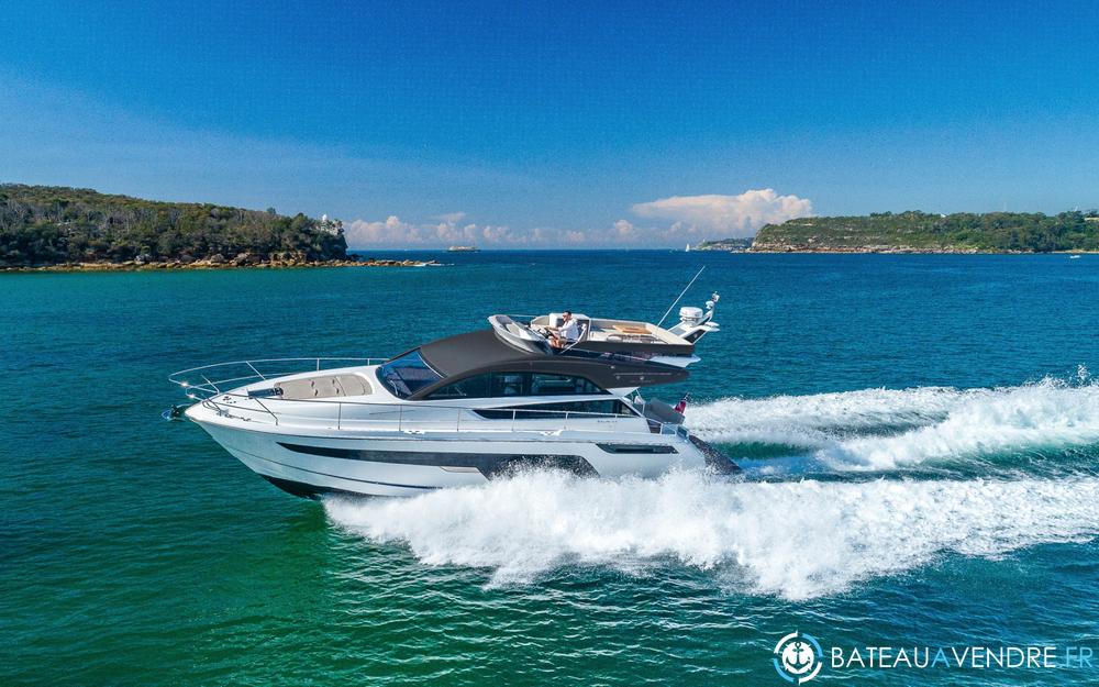 Fairline Squadron 50 photo 3