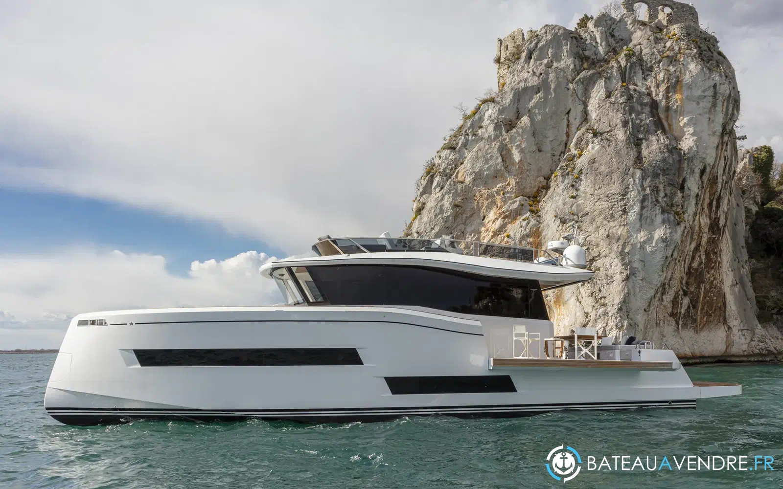 slider 9 Pardo Yachts Endurance 60