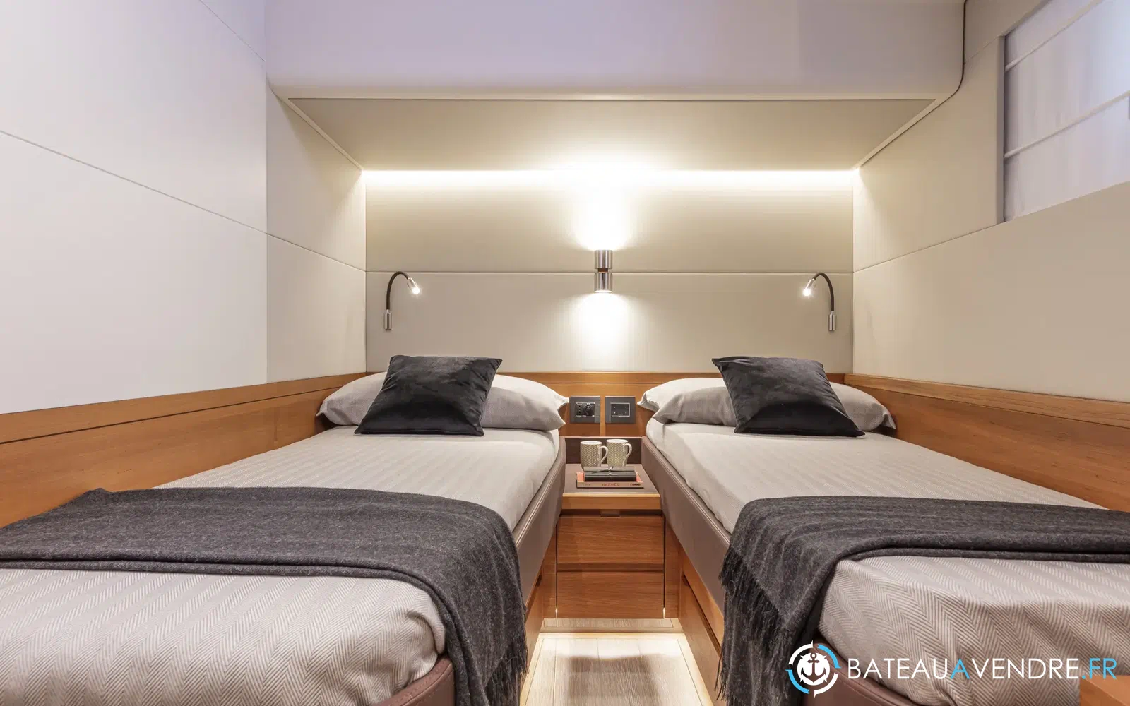 slider 21 Pardo Yachts Endurance 60