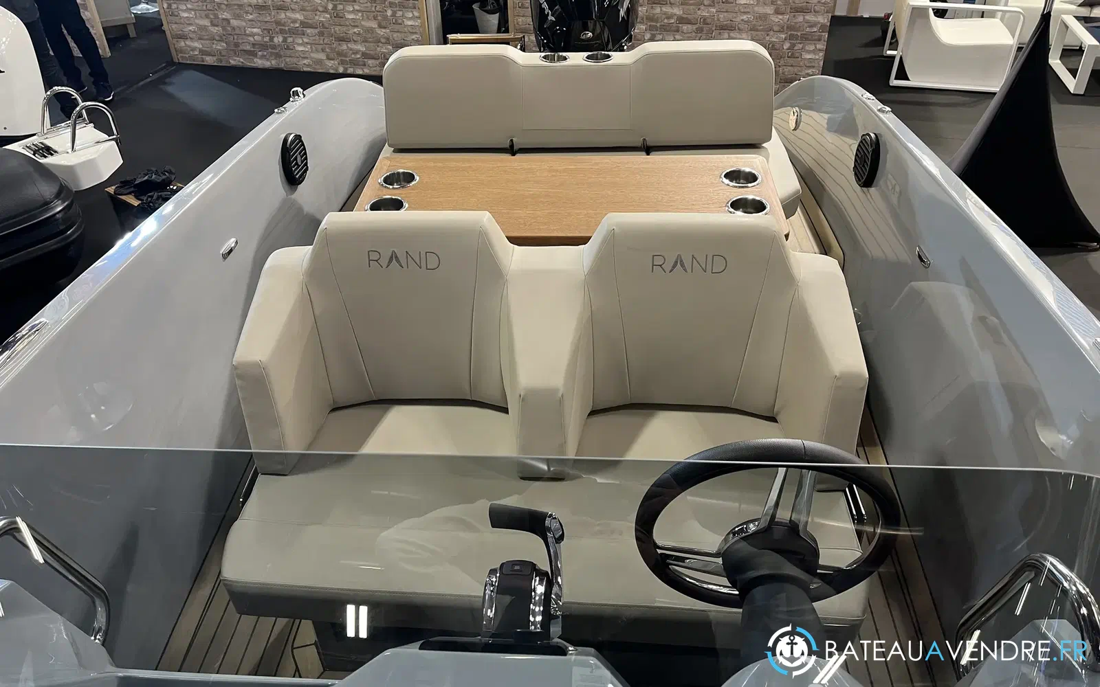 slider 22 Rand Boats Source 22