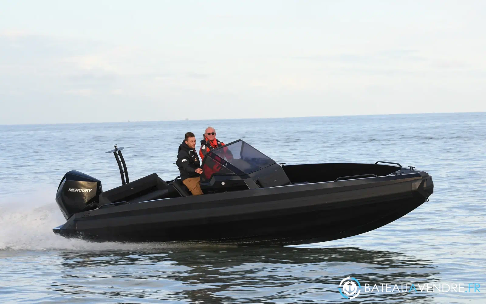 slider 0 Iron Boats 647