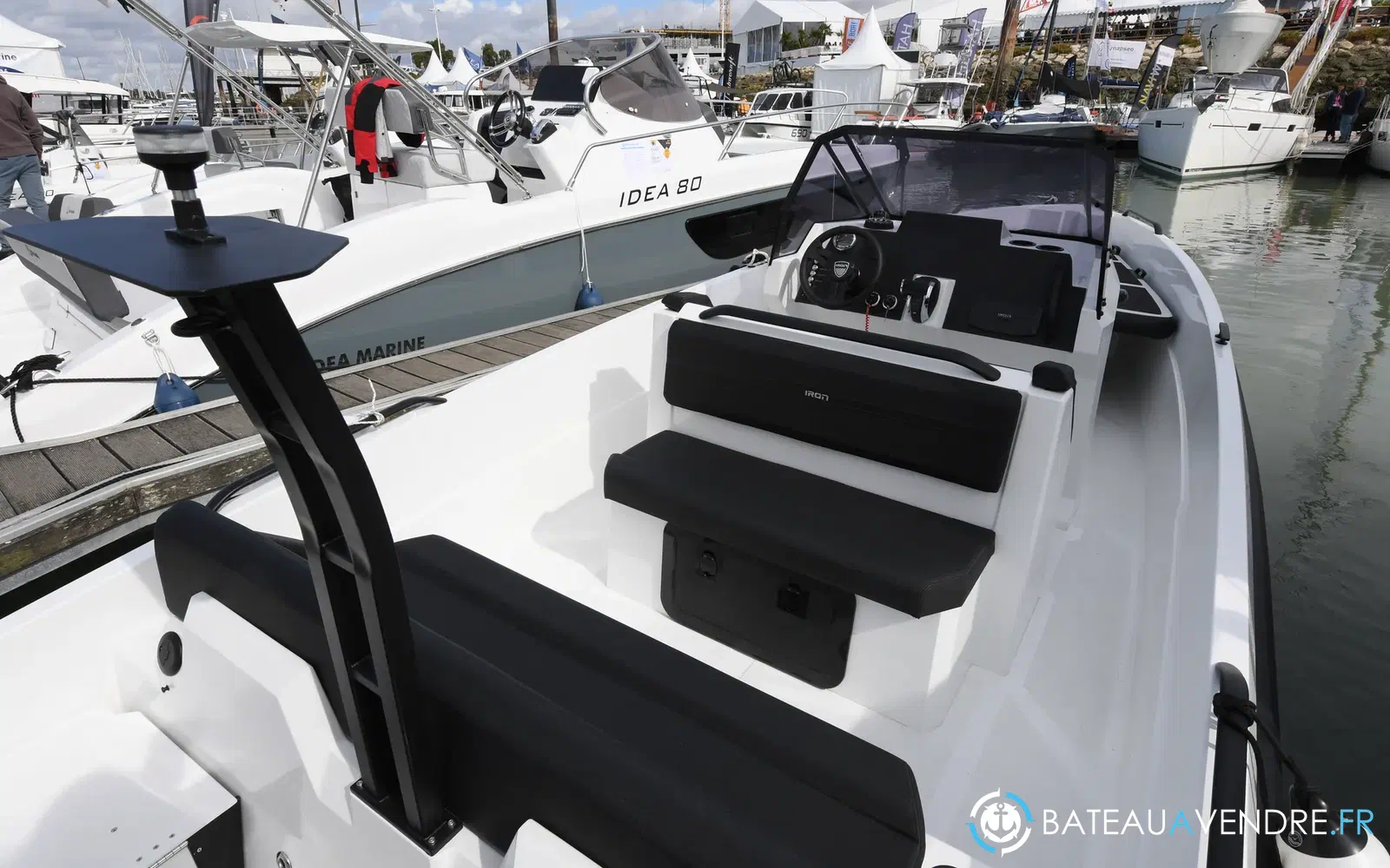 slider 7 Iron Boats 707
