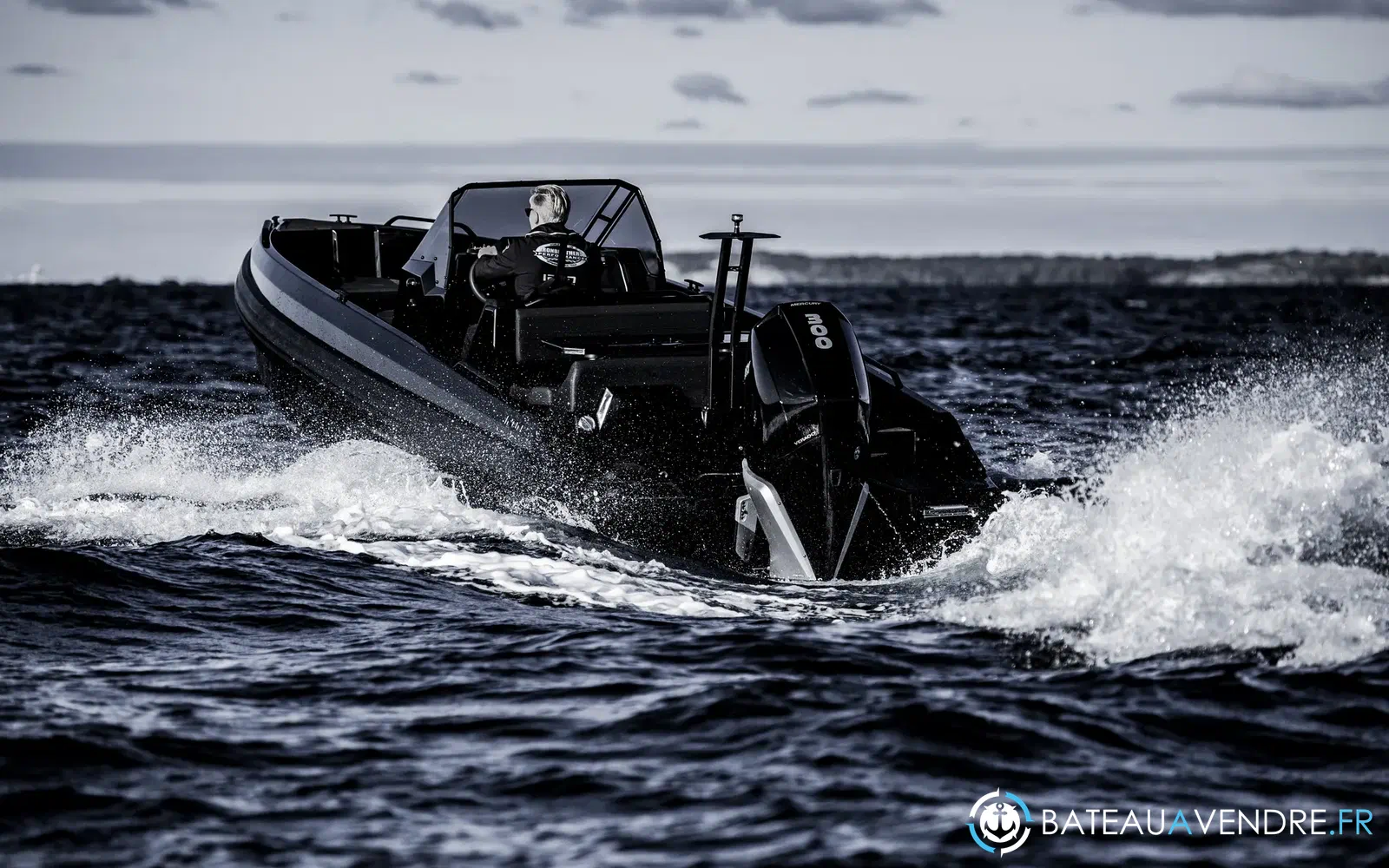 slider 6 Iron Boats 767