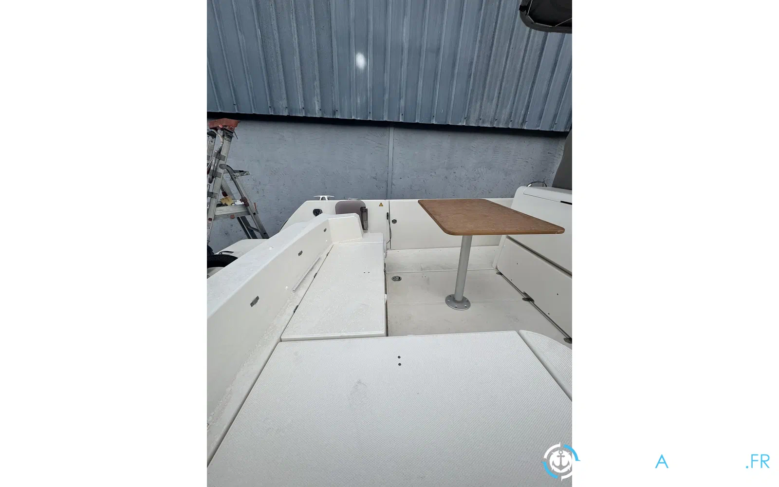 slider 2 White Shark 280 CC Evo