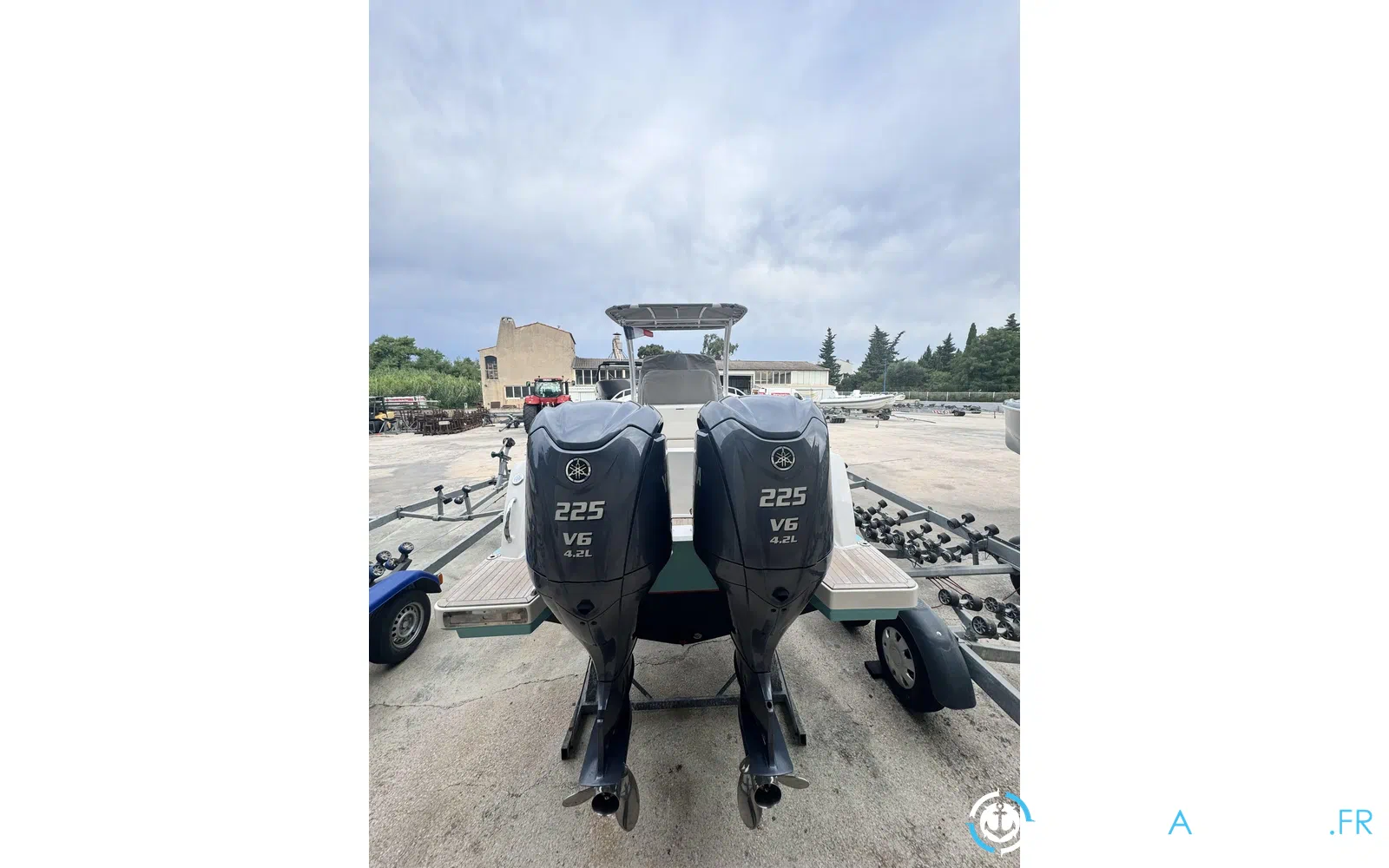 slider 3 White Shark 280 CC Evo