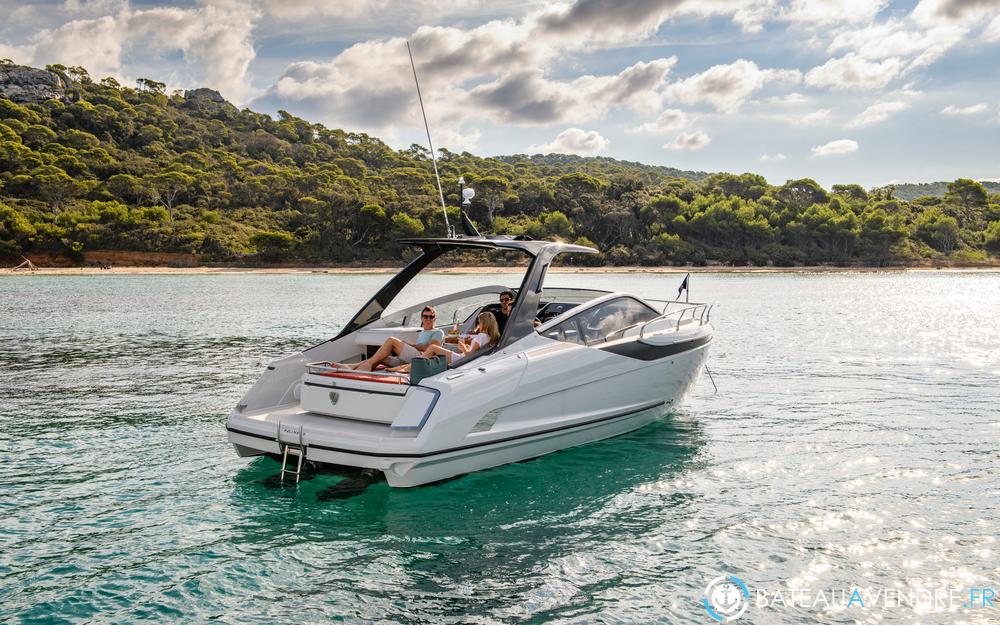 Fairline  33  photo 4