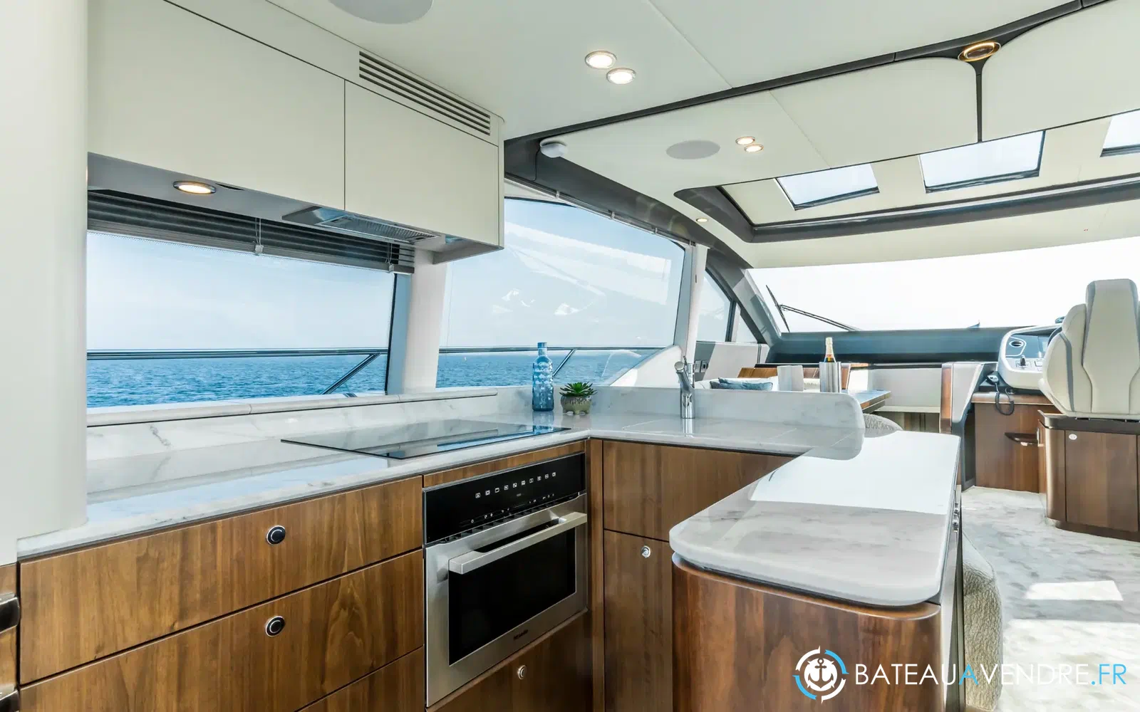 slider 16 Fairline Phantom 65
