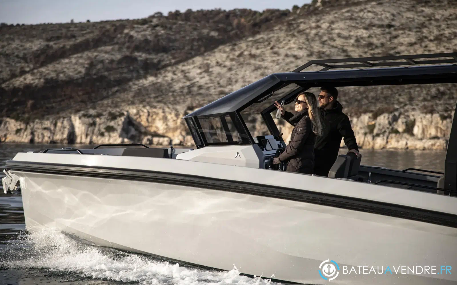 slider 11 Rand Boats Roamer 29