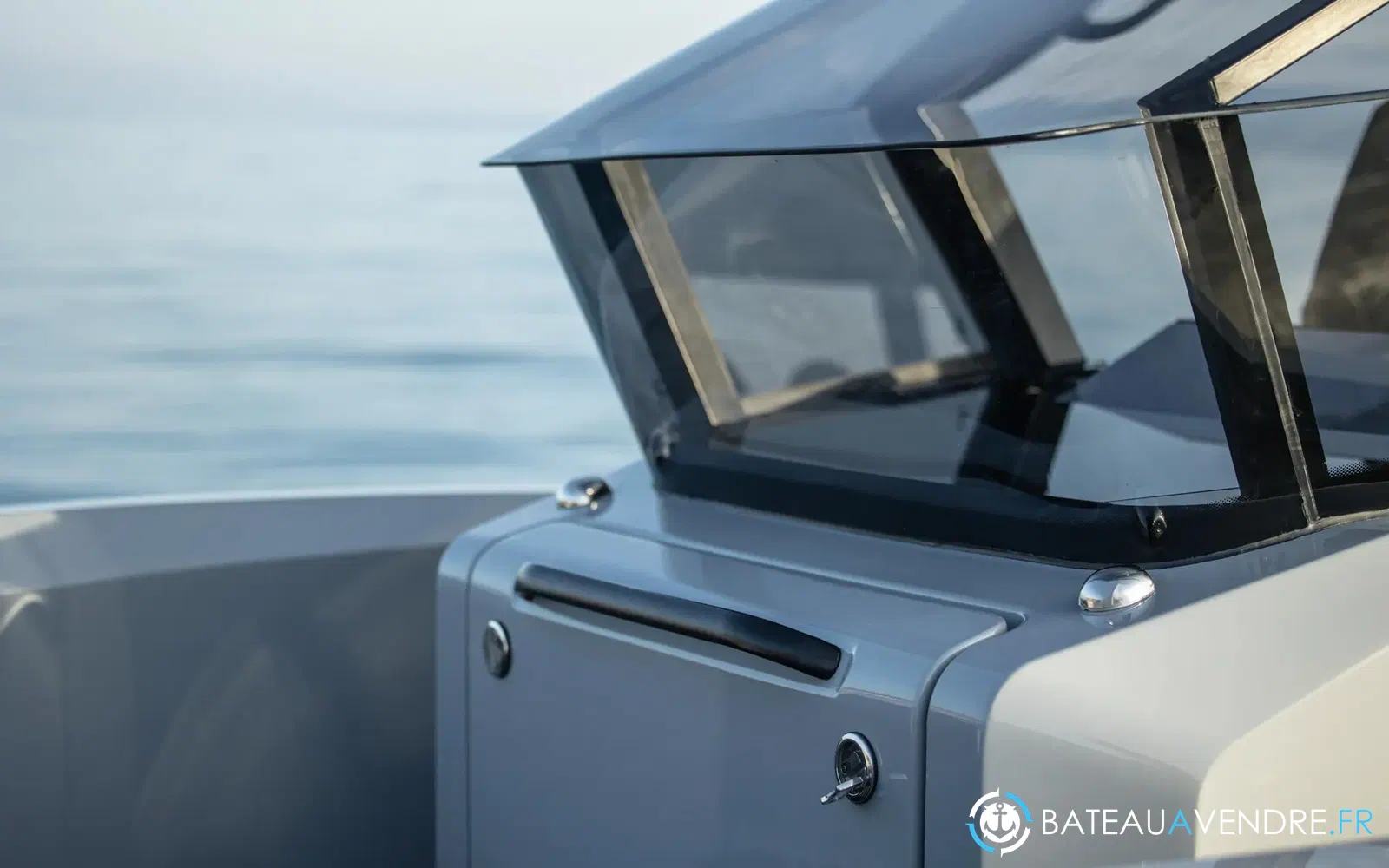 slider 12 Rand Boats Roamer 29