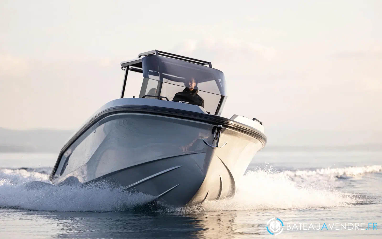 slider 3 Rand Boats Roamer 29