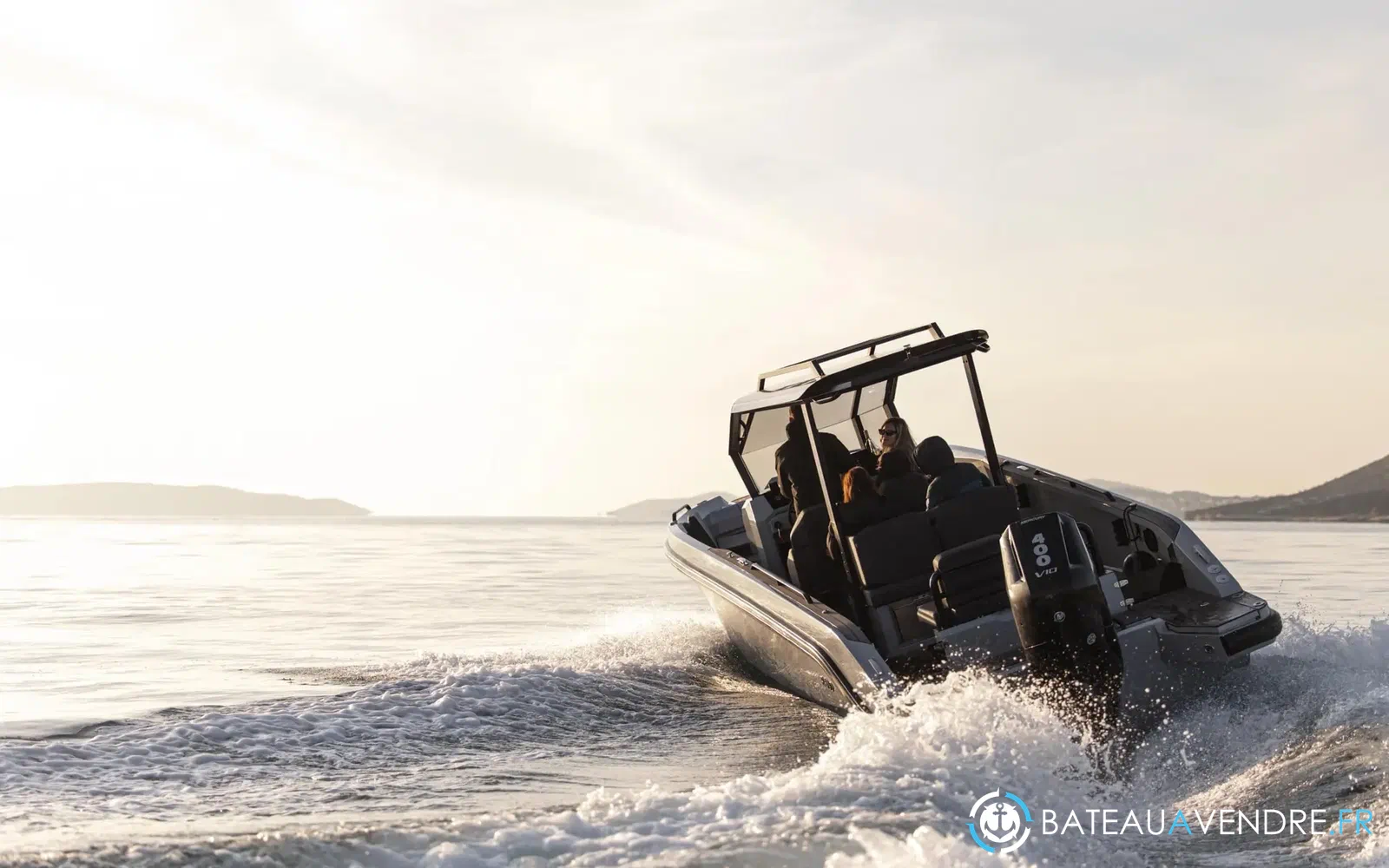 slider 4 Rand Boats Roamer 29