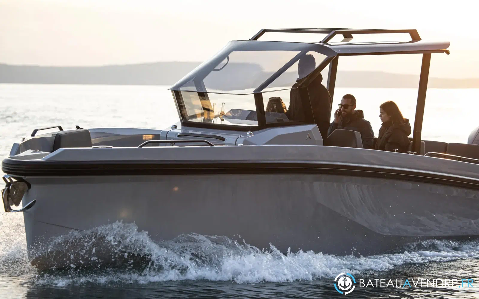 slider 6 Rand Boats Roamer 29