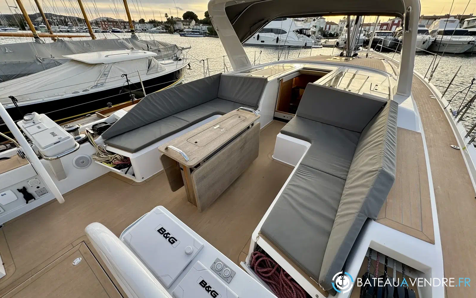 slider 9 Grand Soleil 52 LC