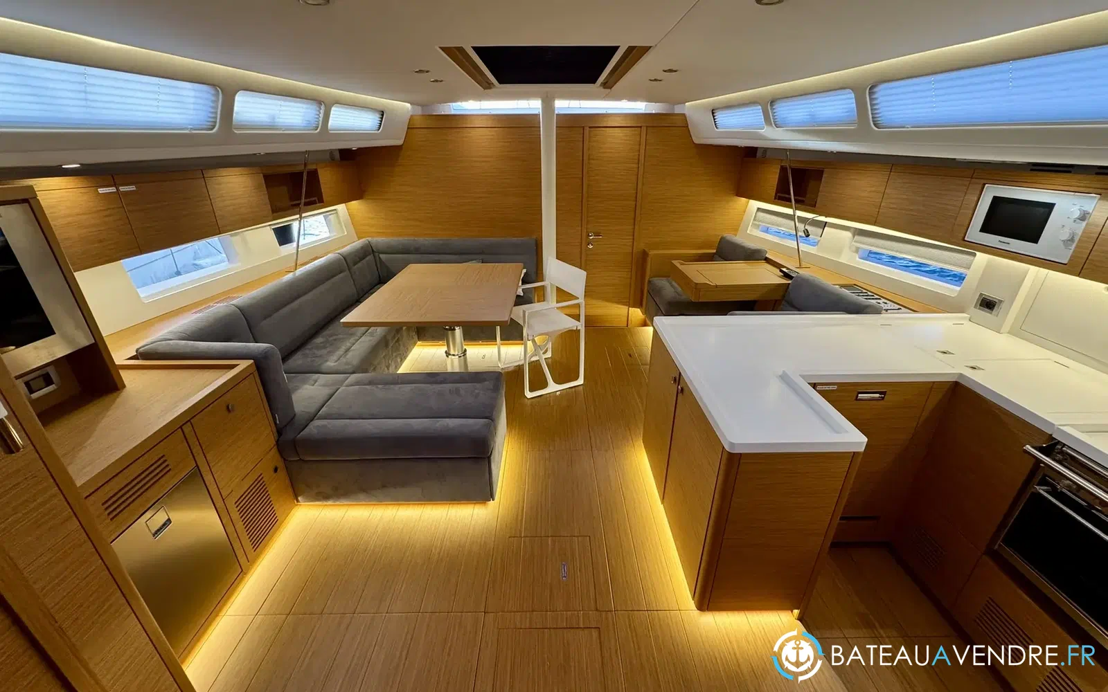 slider 12 Grand Soleil 52 LC