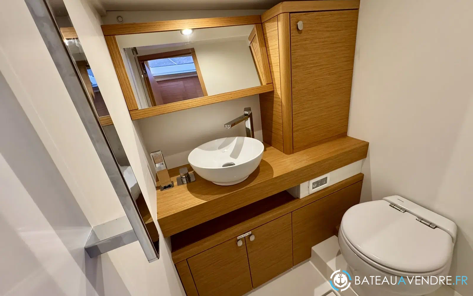 slider 23 Grand Soleil 52 LC