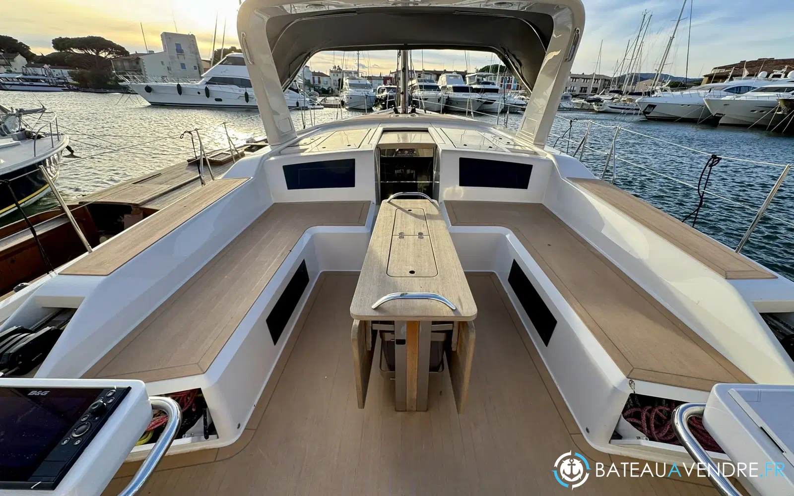 slider 4 Grand Soleil 52 LC