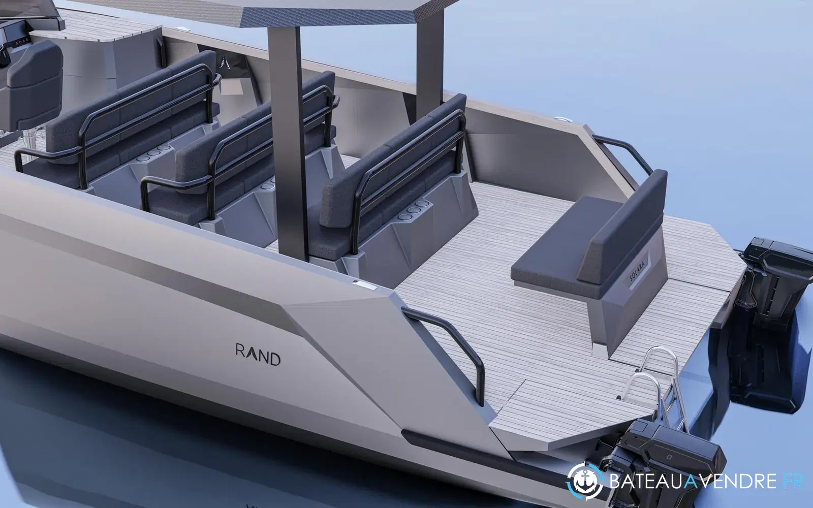 slider 5 Rand Boats Solara 33