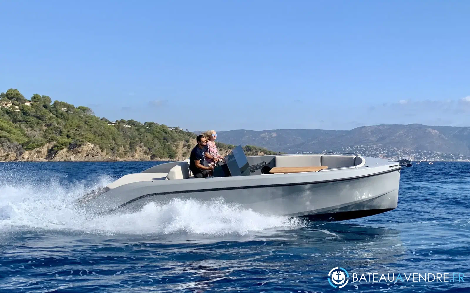 slider 27 Rand Boats Play 24